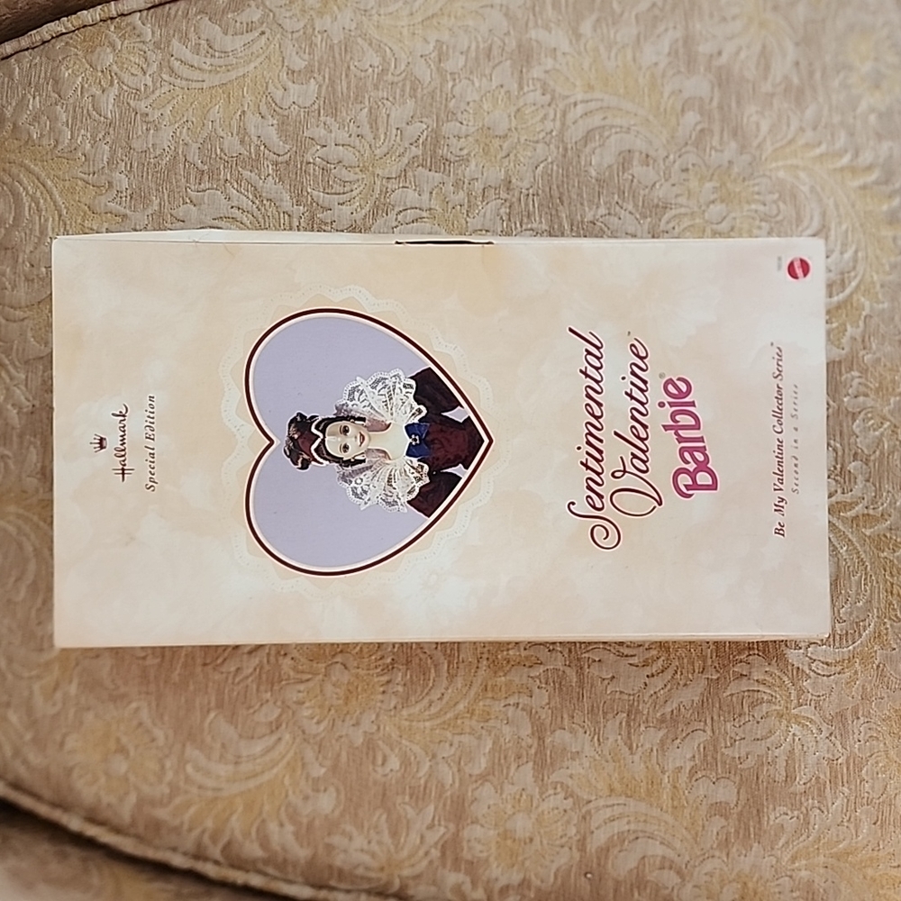 Sentimental Valentine Barbie- Hallmark Special Edition